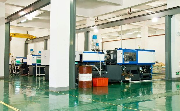 注塑模具成型制品，如果表面有裂紋該如何解決？