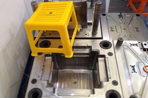 注塑模具加工中模具原理及組成要點有那些呢？