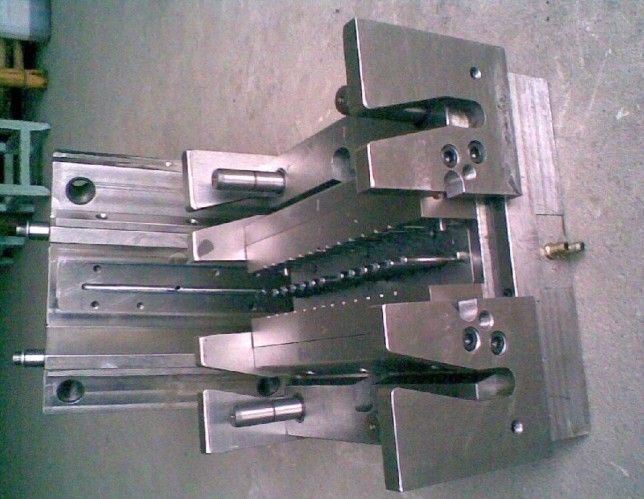 深圳模具廠,什么是注塑模具？